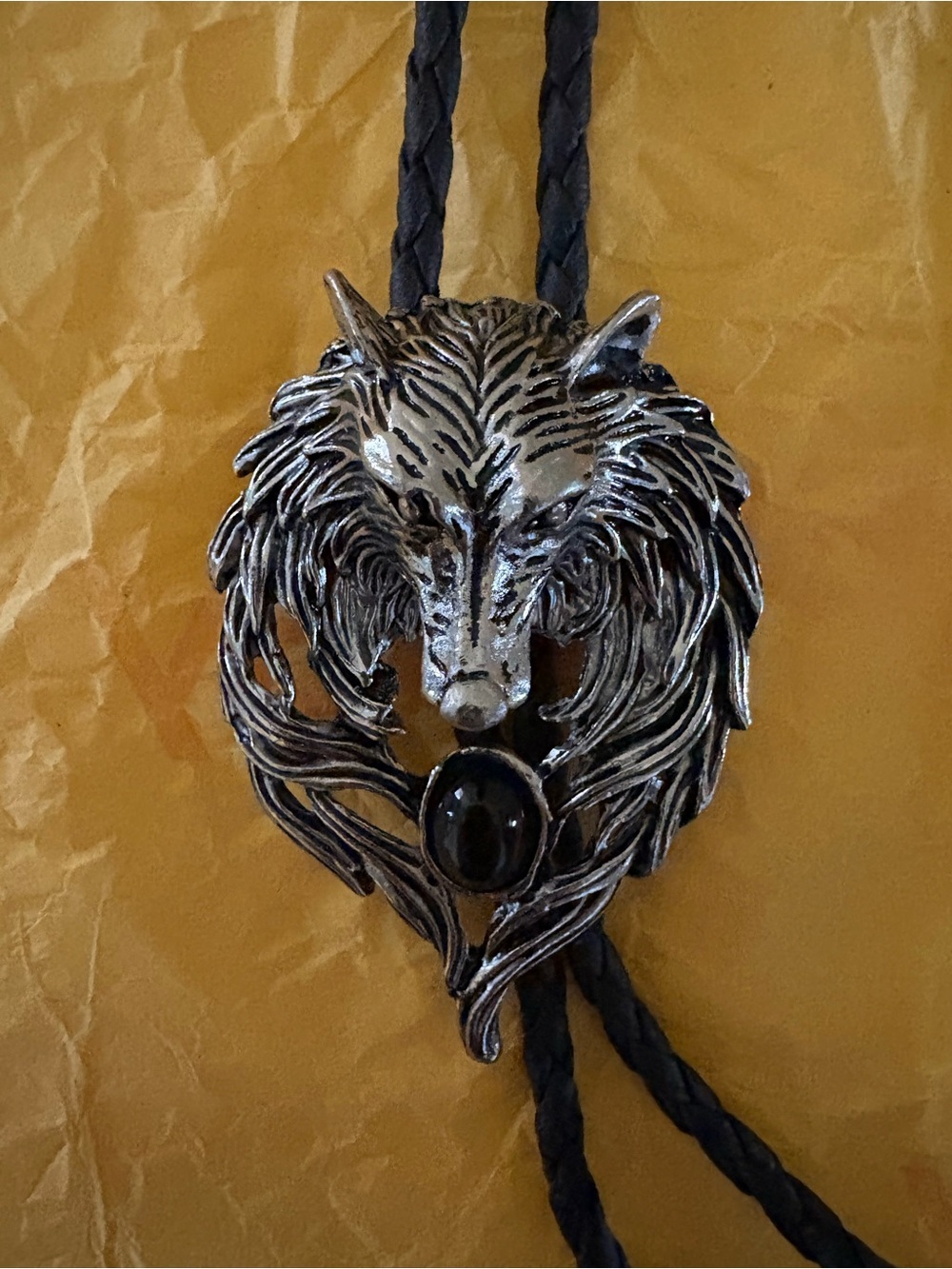 Silver Wolf Head Bolo Tie with Black Stone - Unbranded